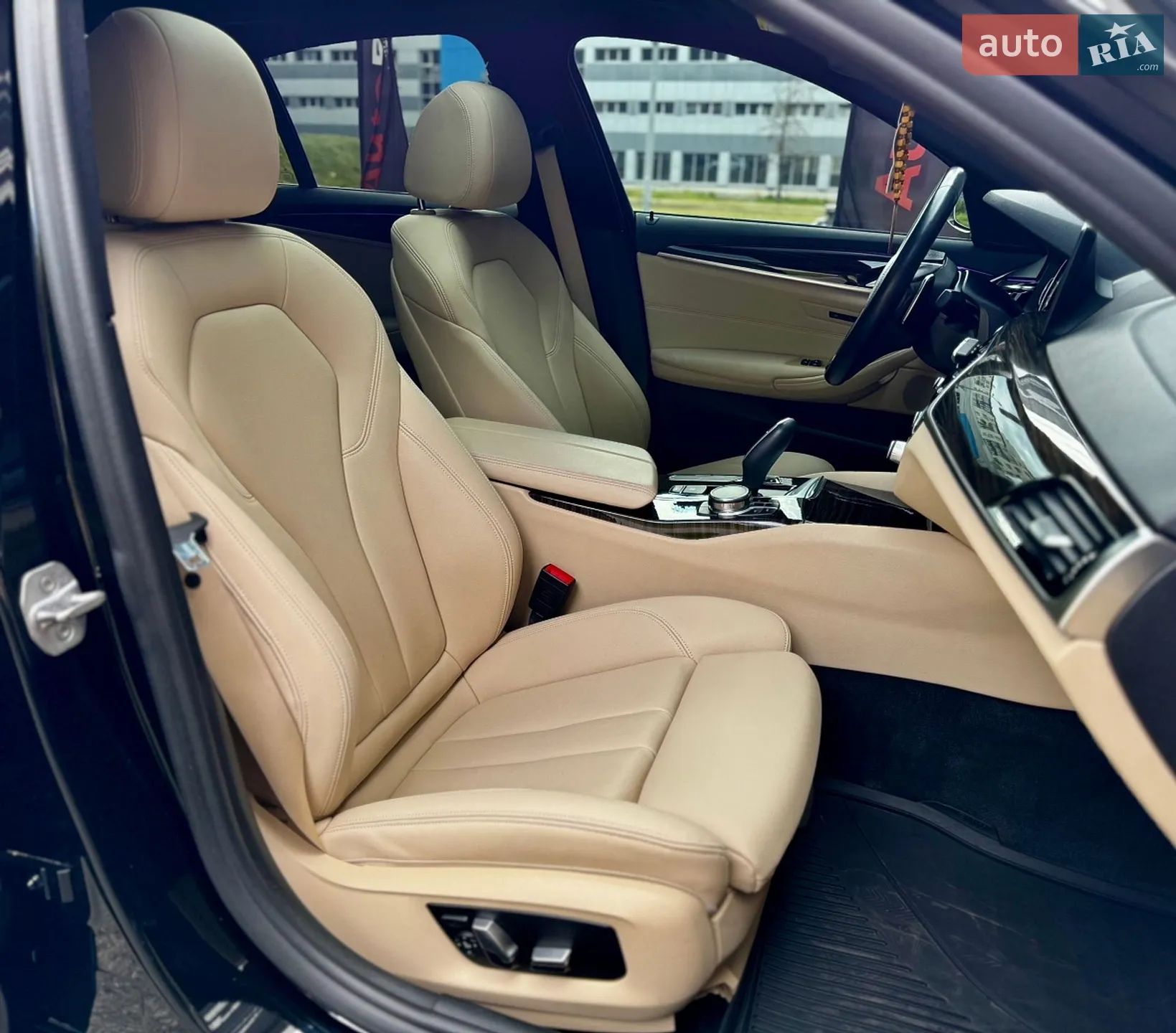 2018 BMW 5er - мініатюра 23