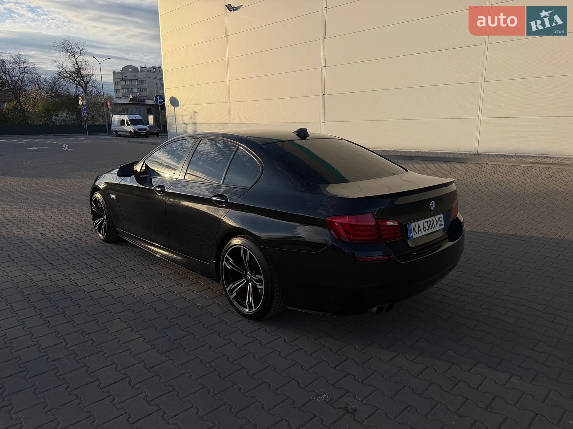 2012 BMW 5er - мініатюра 4