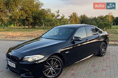 Седан BMW 5 Series 2013 в Измаиле