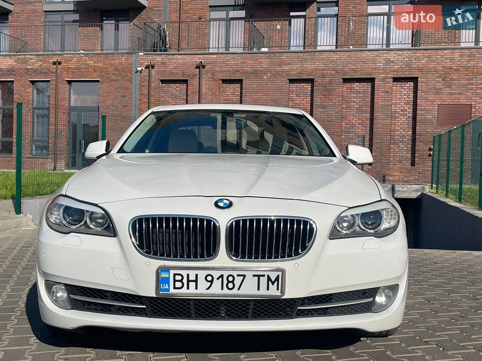 2012 BMW 5er - мініатюра 11