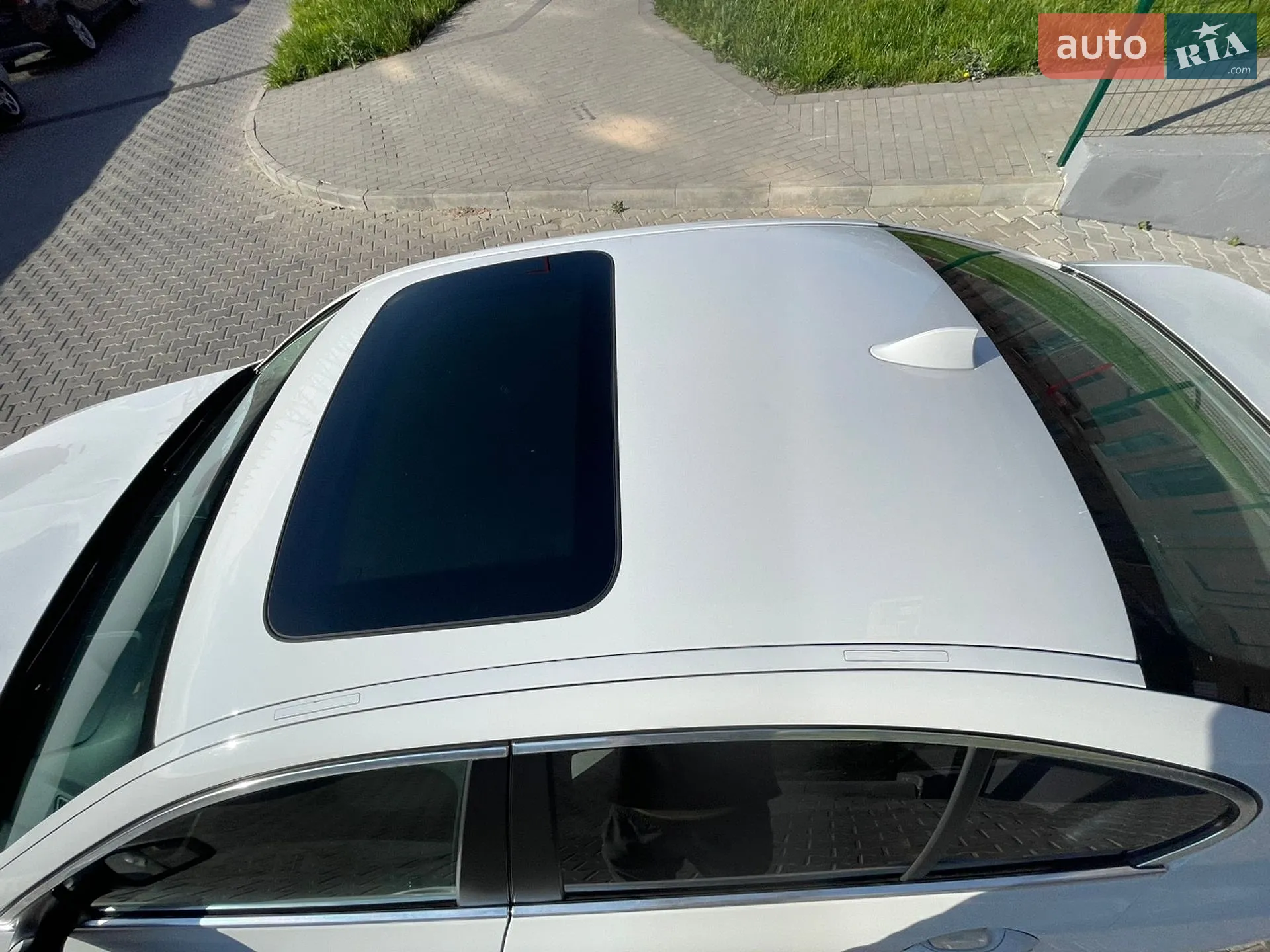 2012 BMW 5er - мініатюра 12