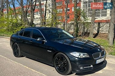 Седан BMW 5 Series 2016 в Киеве