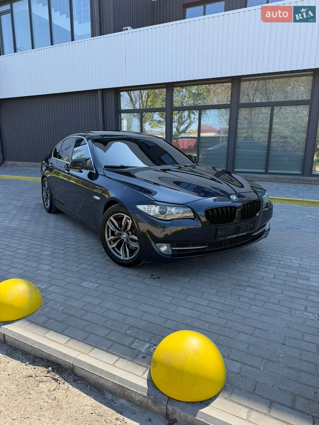 2011 BMW 5er - мініатюра 9