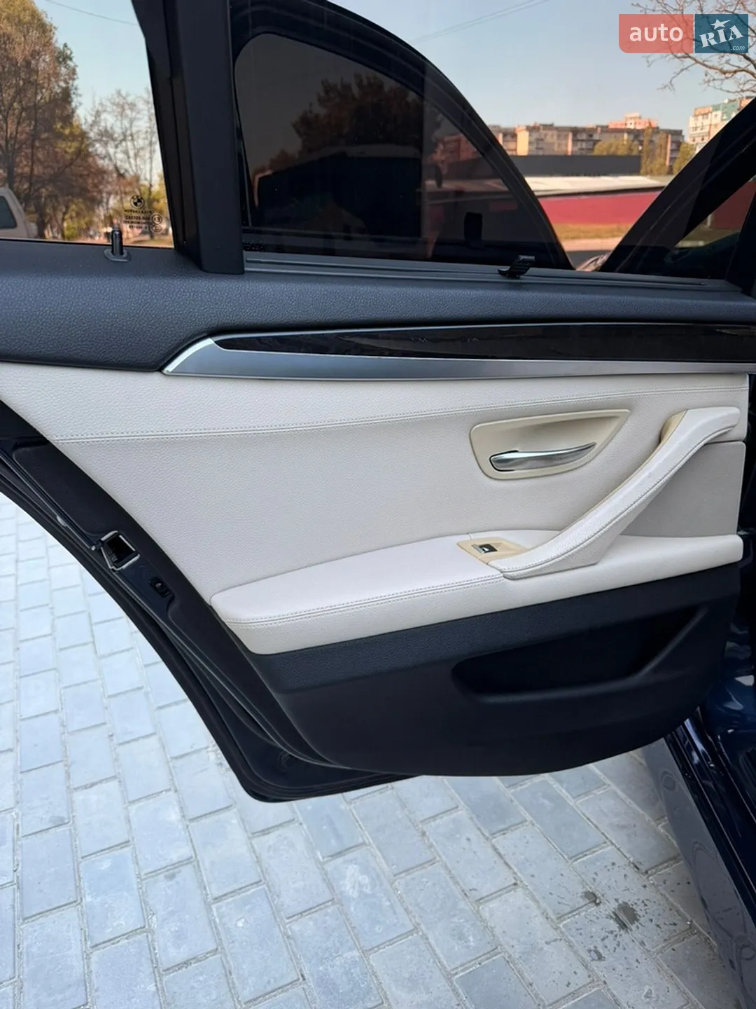 2011 BMW 5er - мініатюра 16