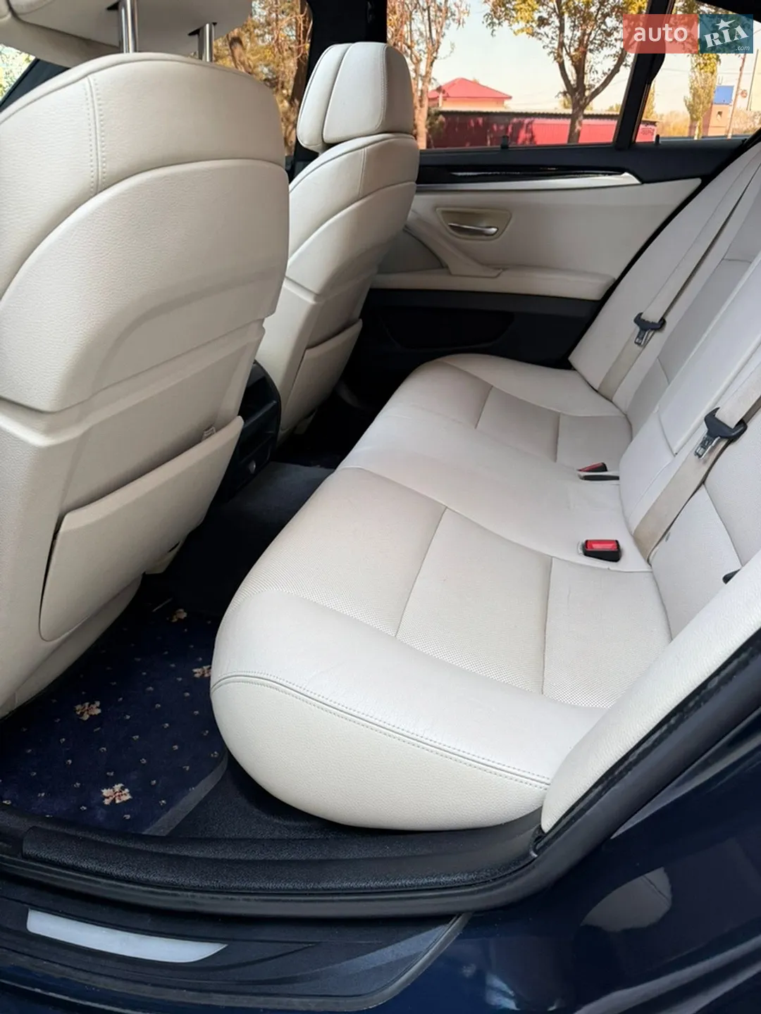 2011 BMW 5er - мініатюра 17