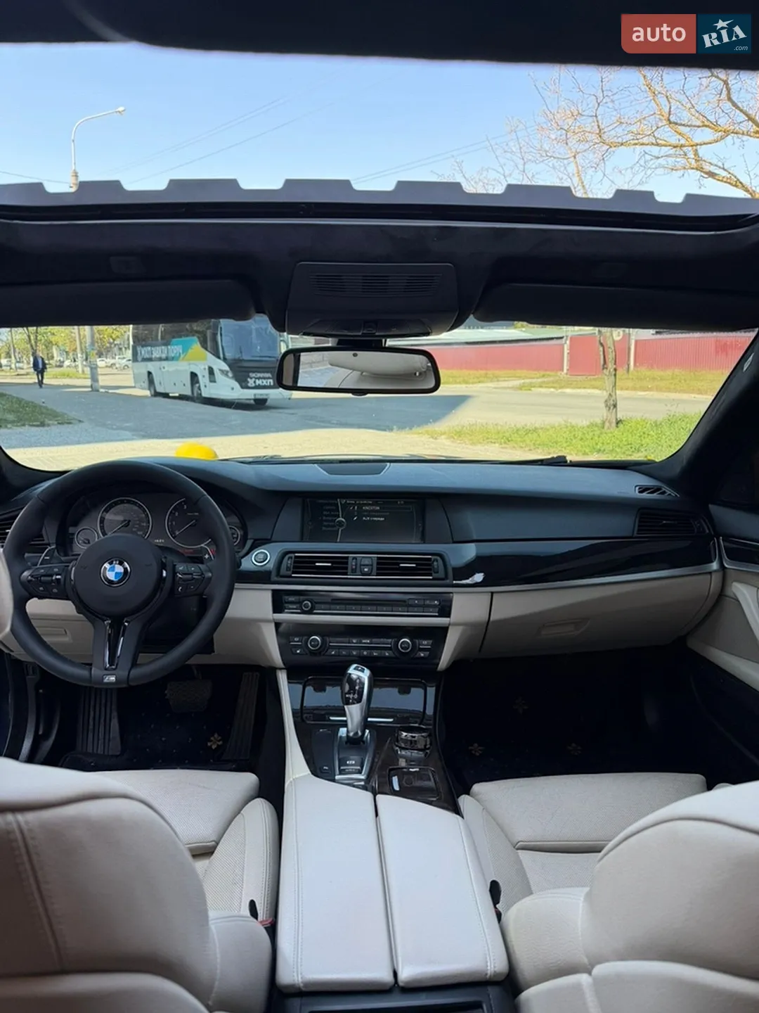 2011 BMW 5er - мініатюра 19