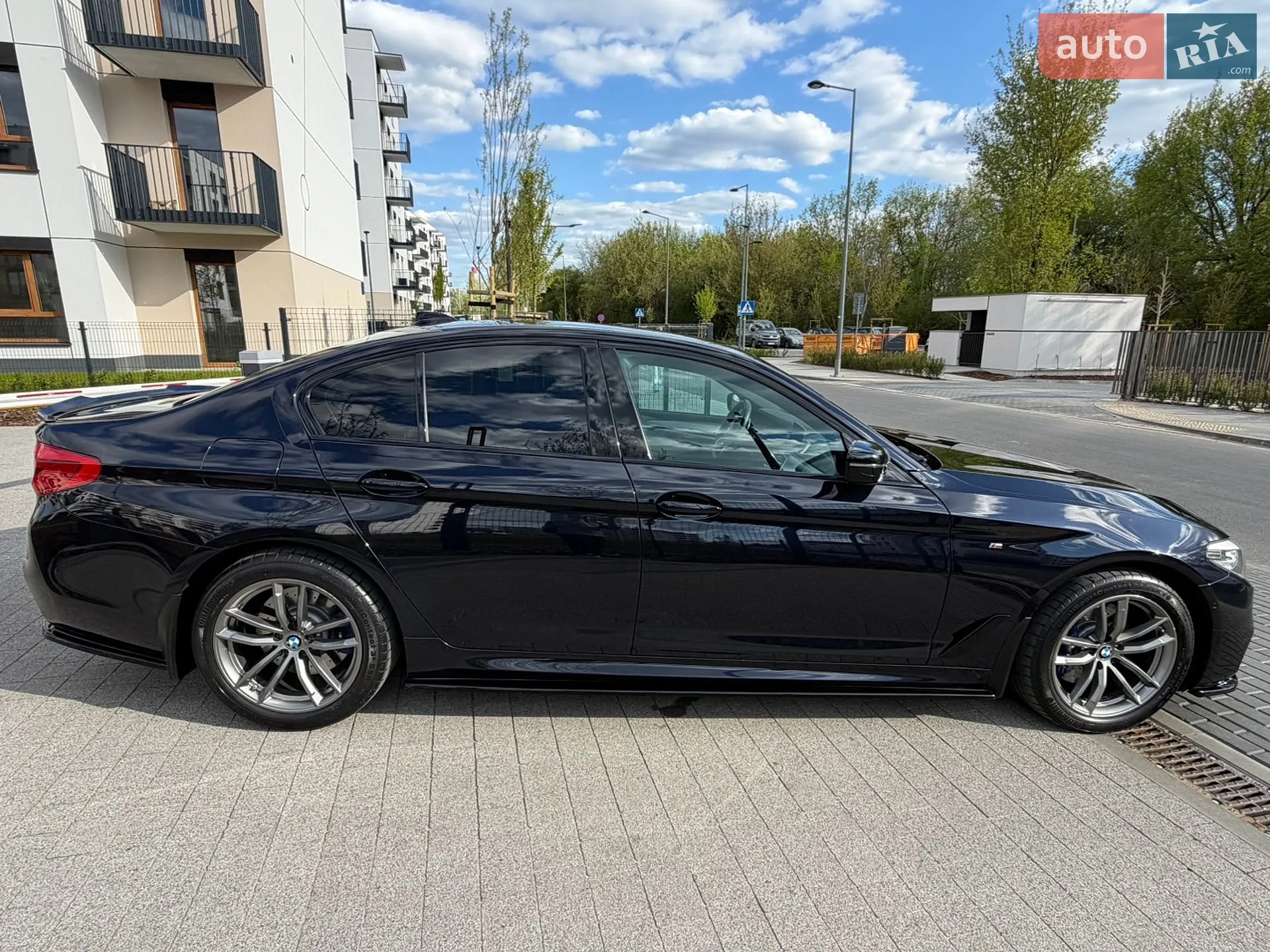 2018 BMW 5er - мініатюра 2