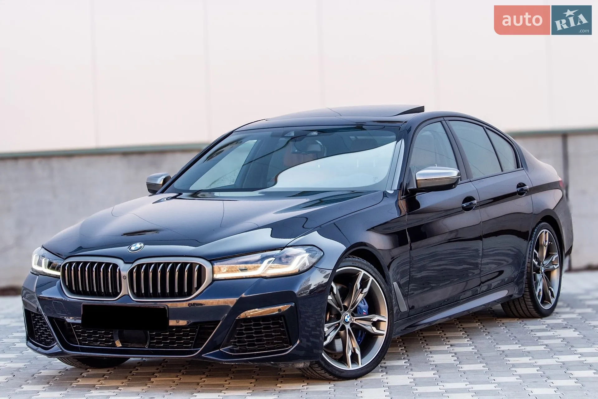 2019 BMW 5er - фото 1
