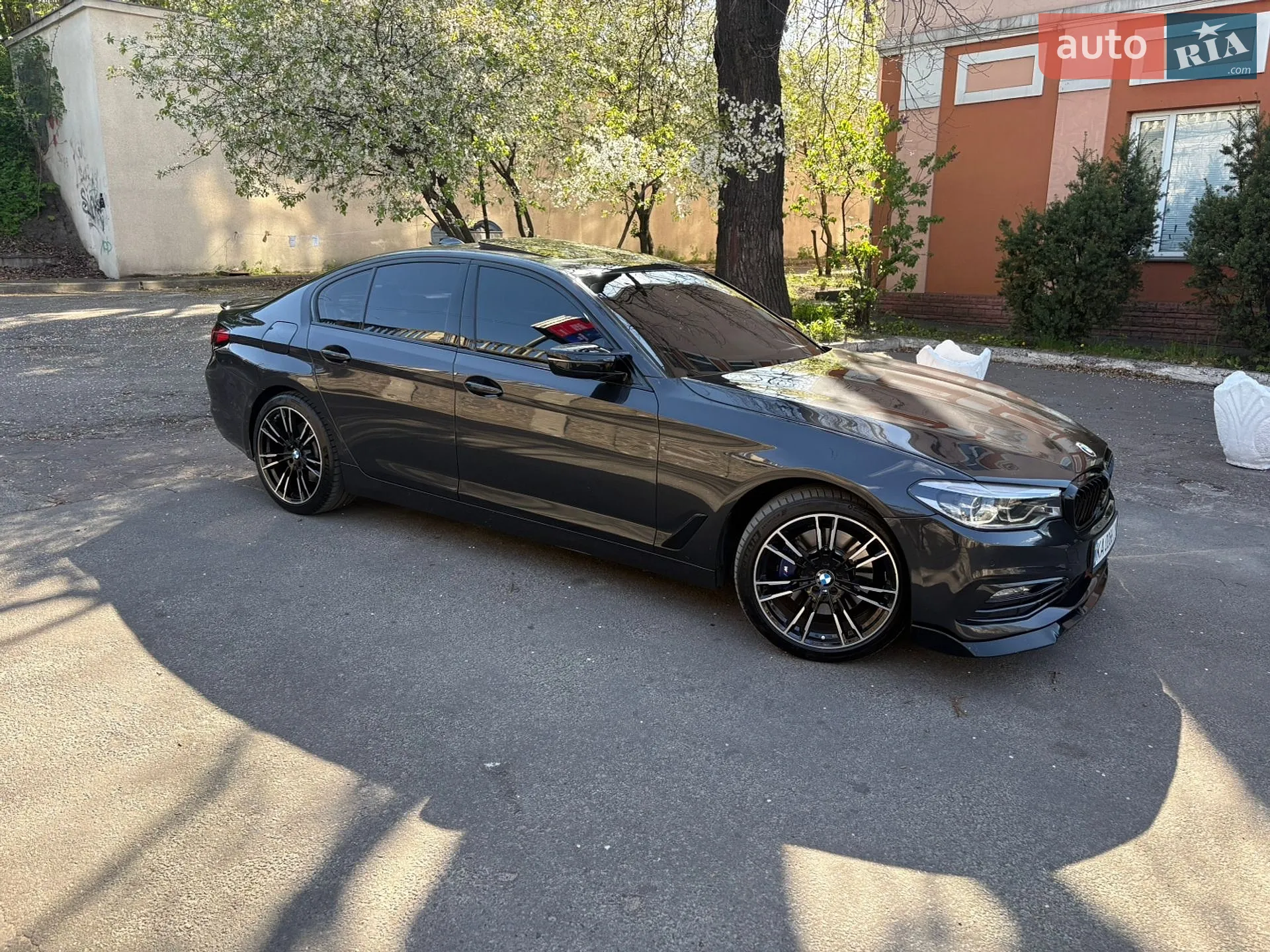 2018 BMW 5er - мініатюра 2