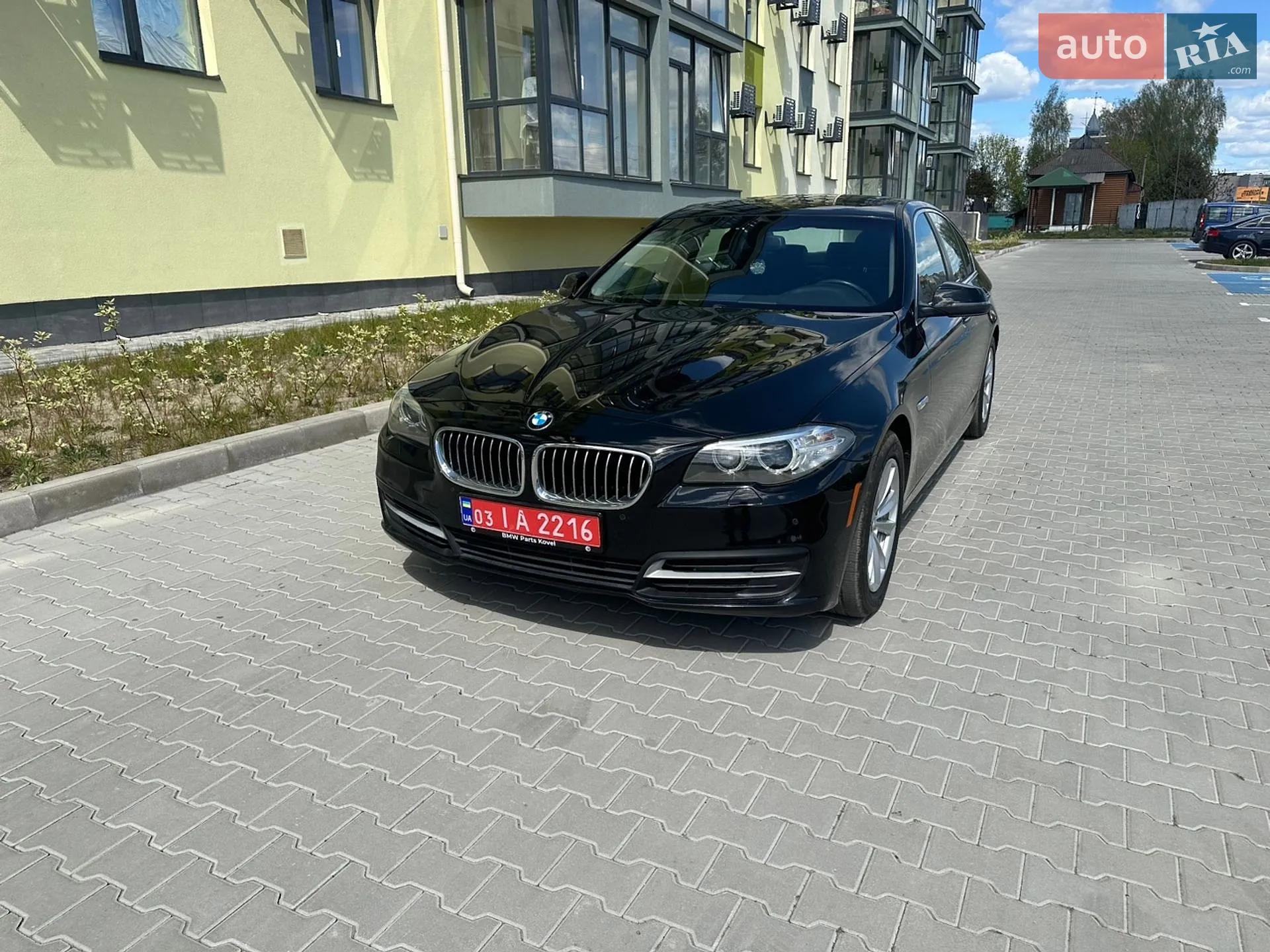 2013 BMW 5er - мініатюра 2
