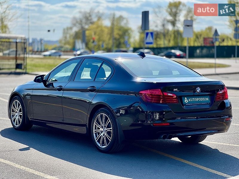 Седан BMW 5 Series 2015 в Києві