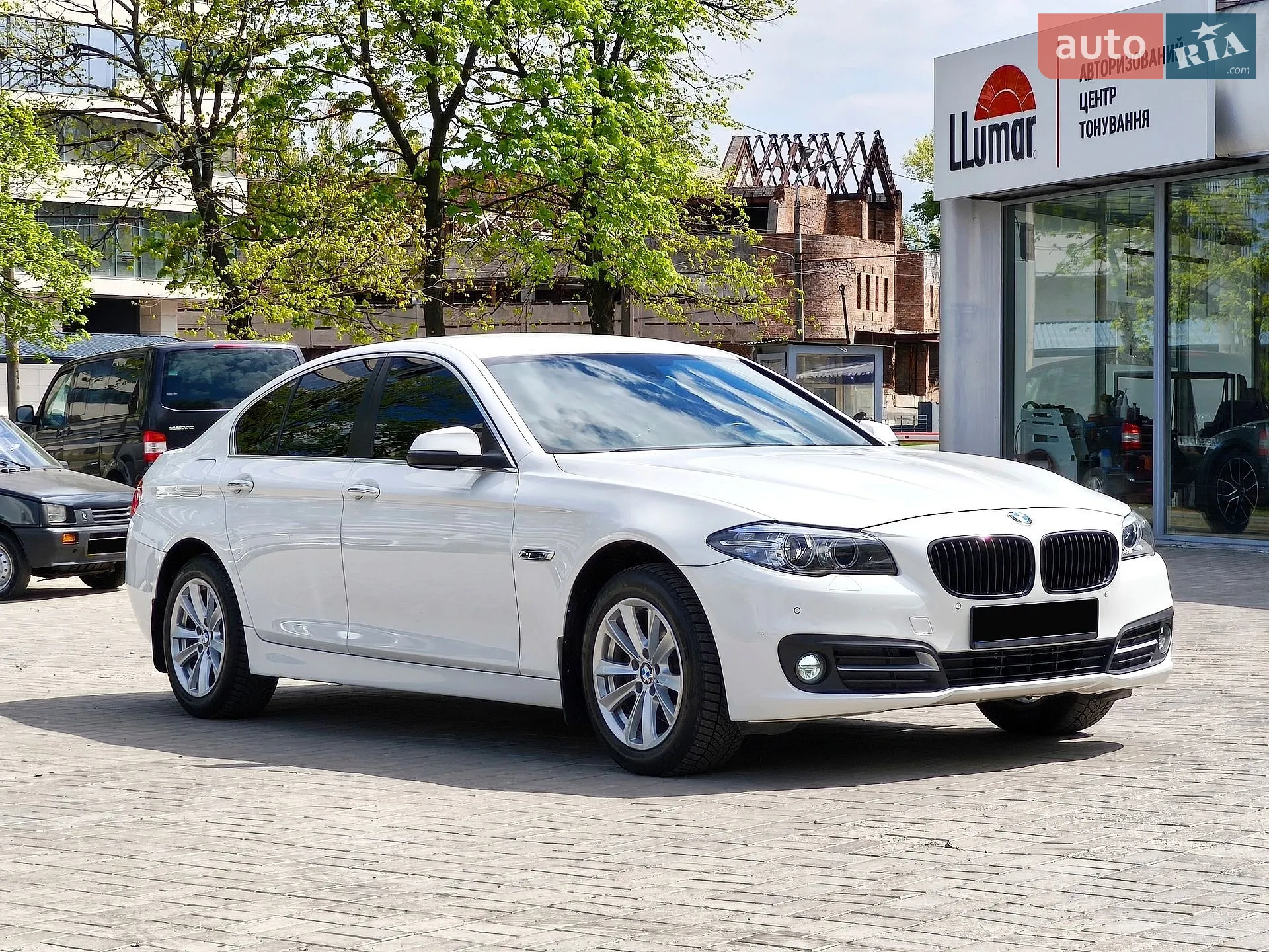 2016 BMW 5er - мініатюра 5