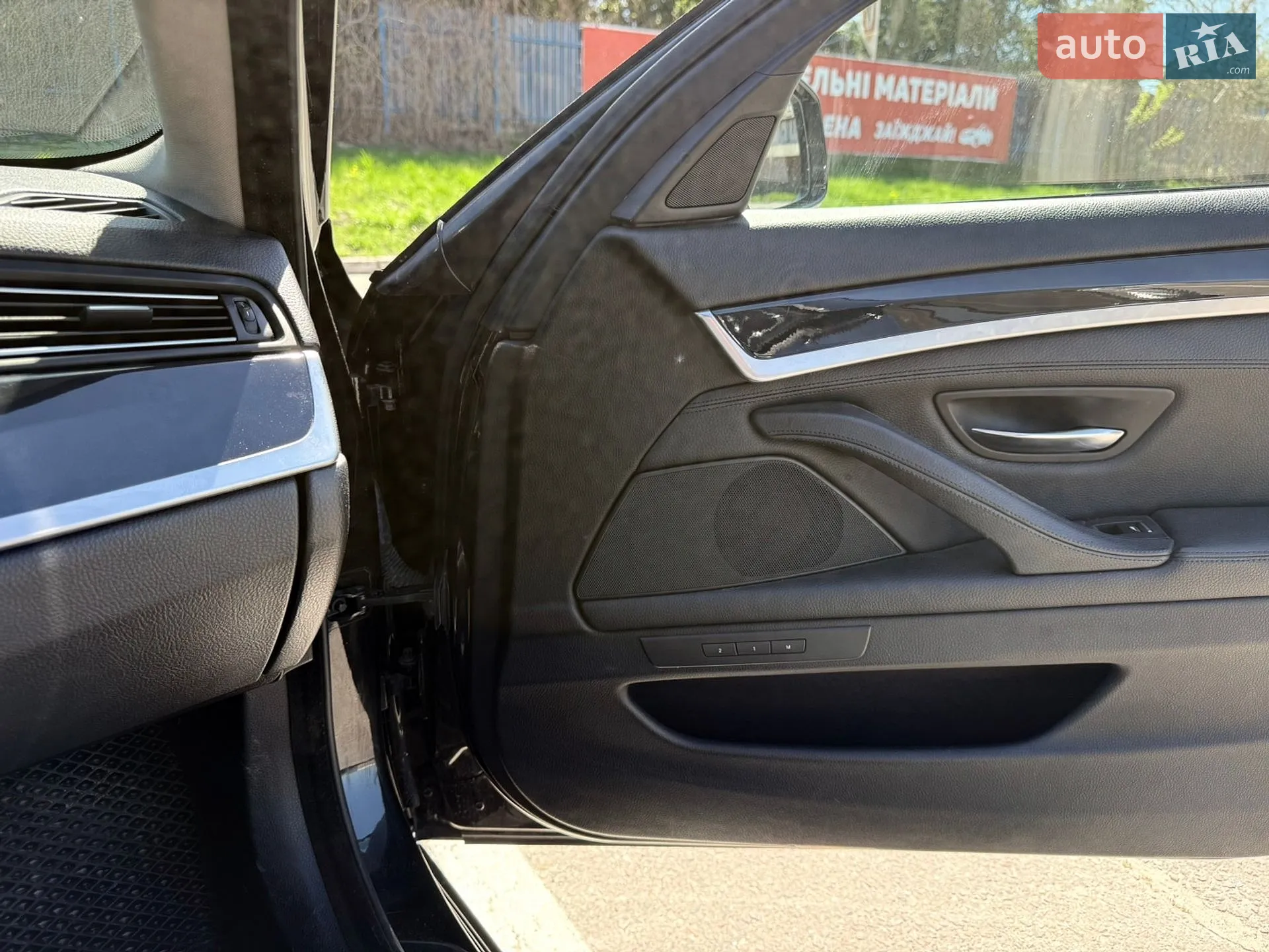 2013 BMW 5er - мініатюра 12
