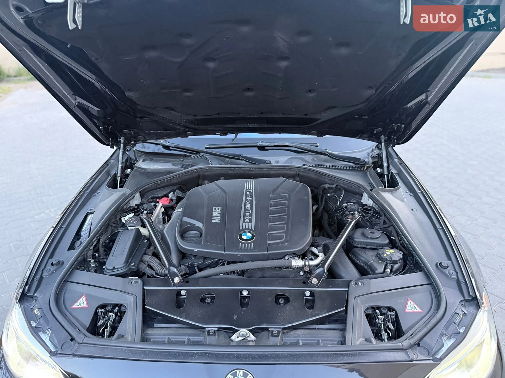 2015 BMW 5er - мініатюра 15
