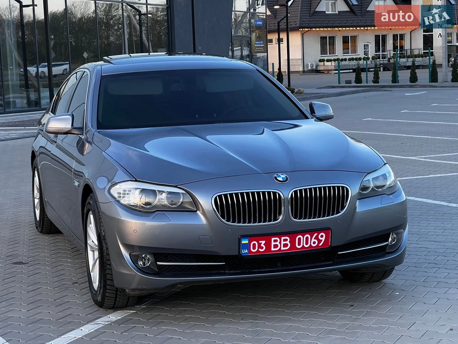 2012 BMW 5er - мініатюра 3