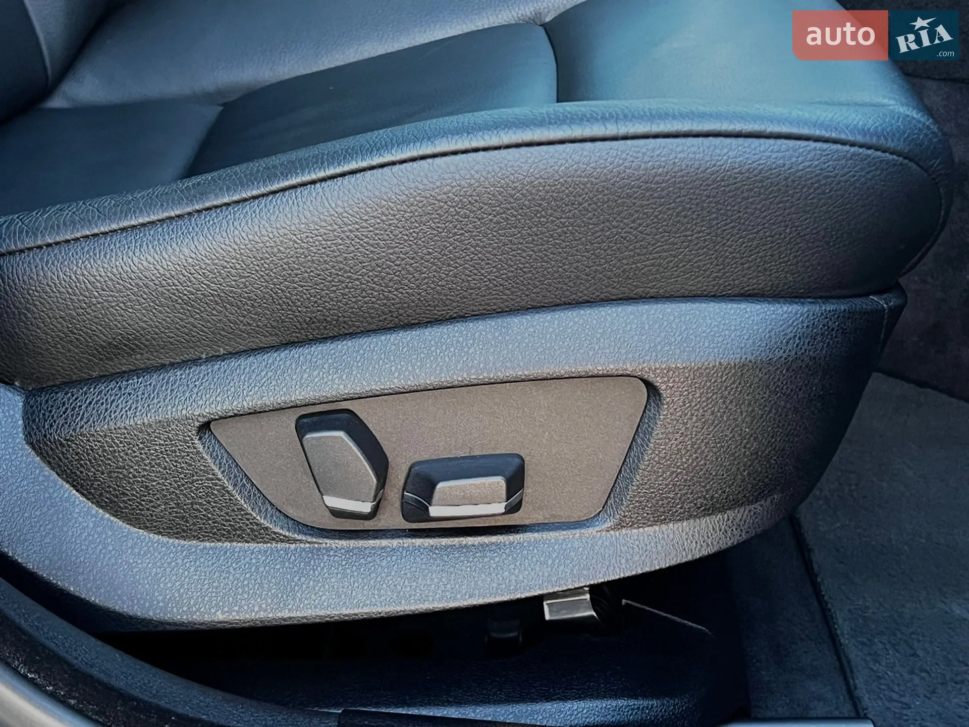 2012 BMW 5er - мініатюра 50