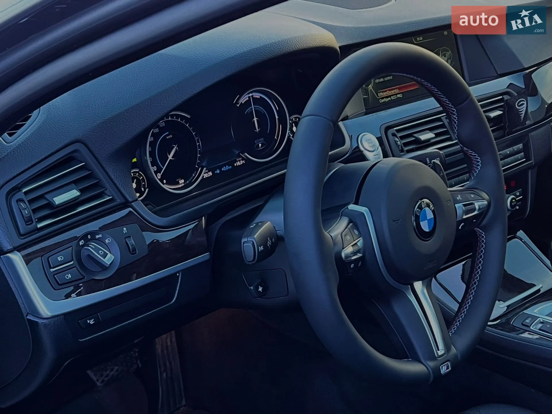 2012 BMW 5er - мініатюра 76