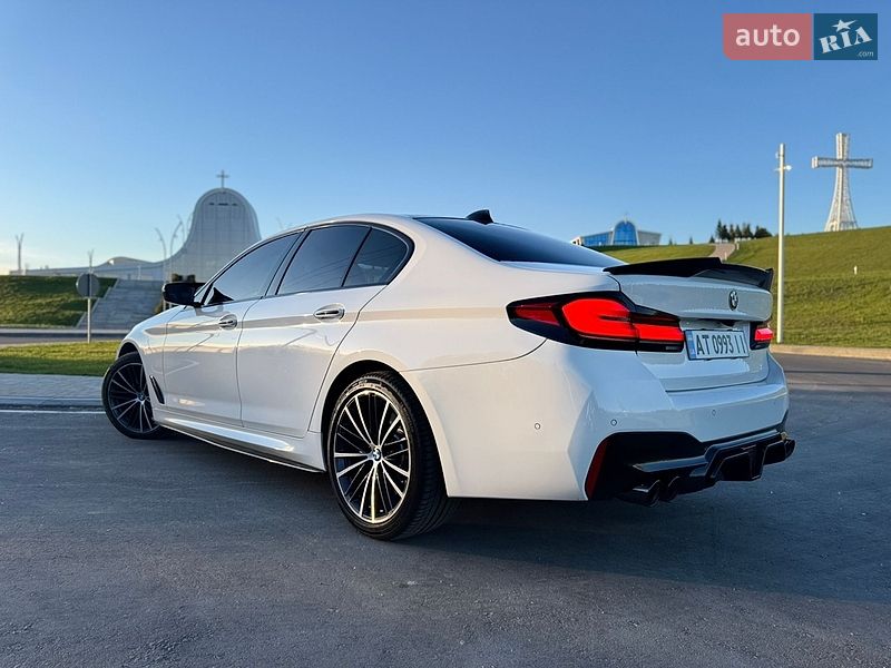 Седан BMW 5 Series 2018 в Ивано-Франковске