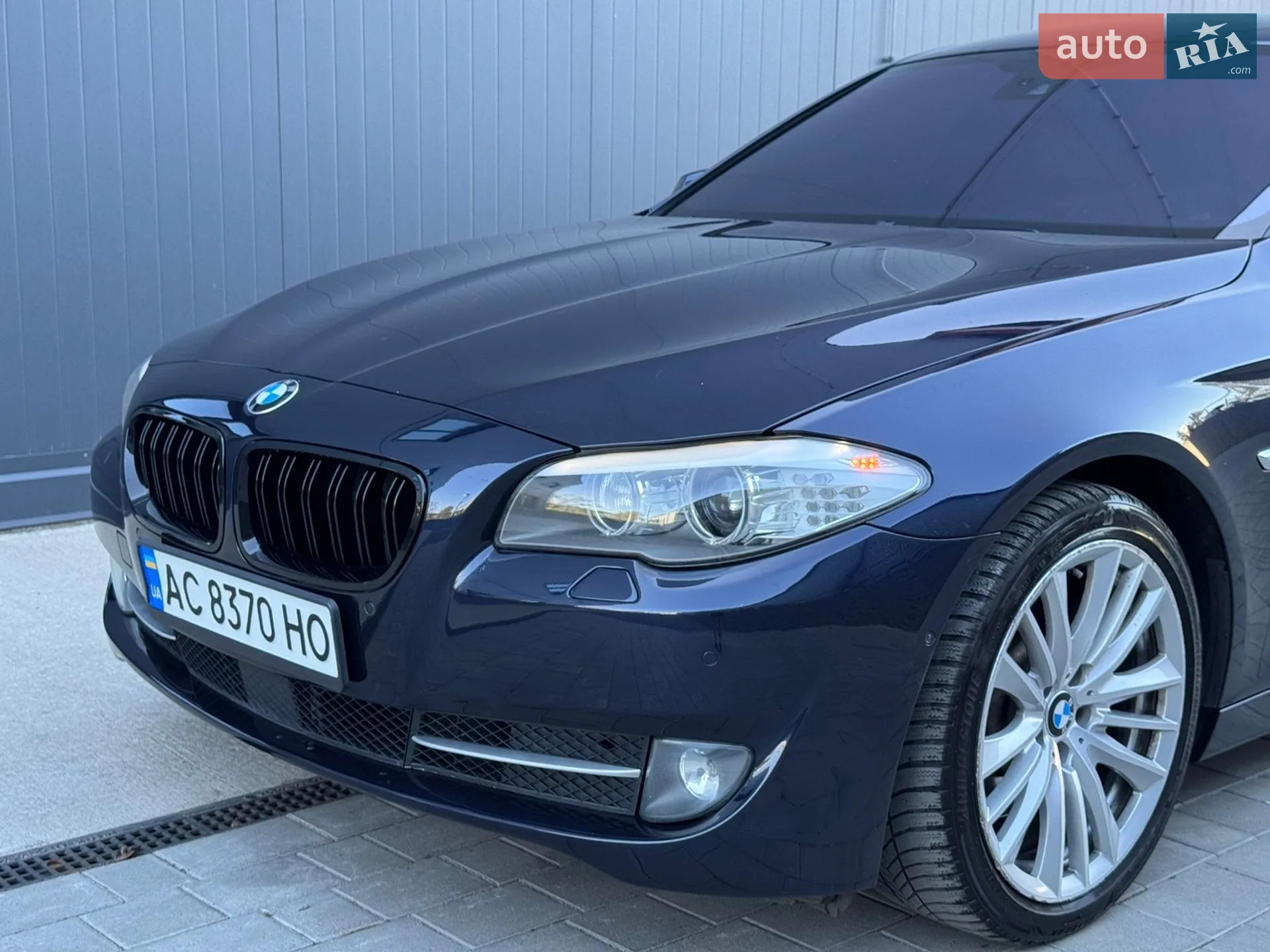 2011 BMW 5er - мініатюра 2
