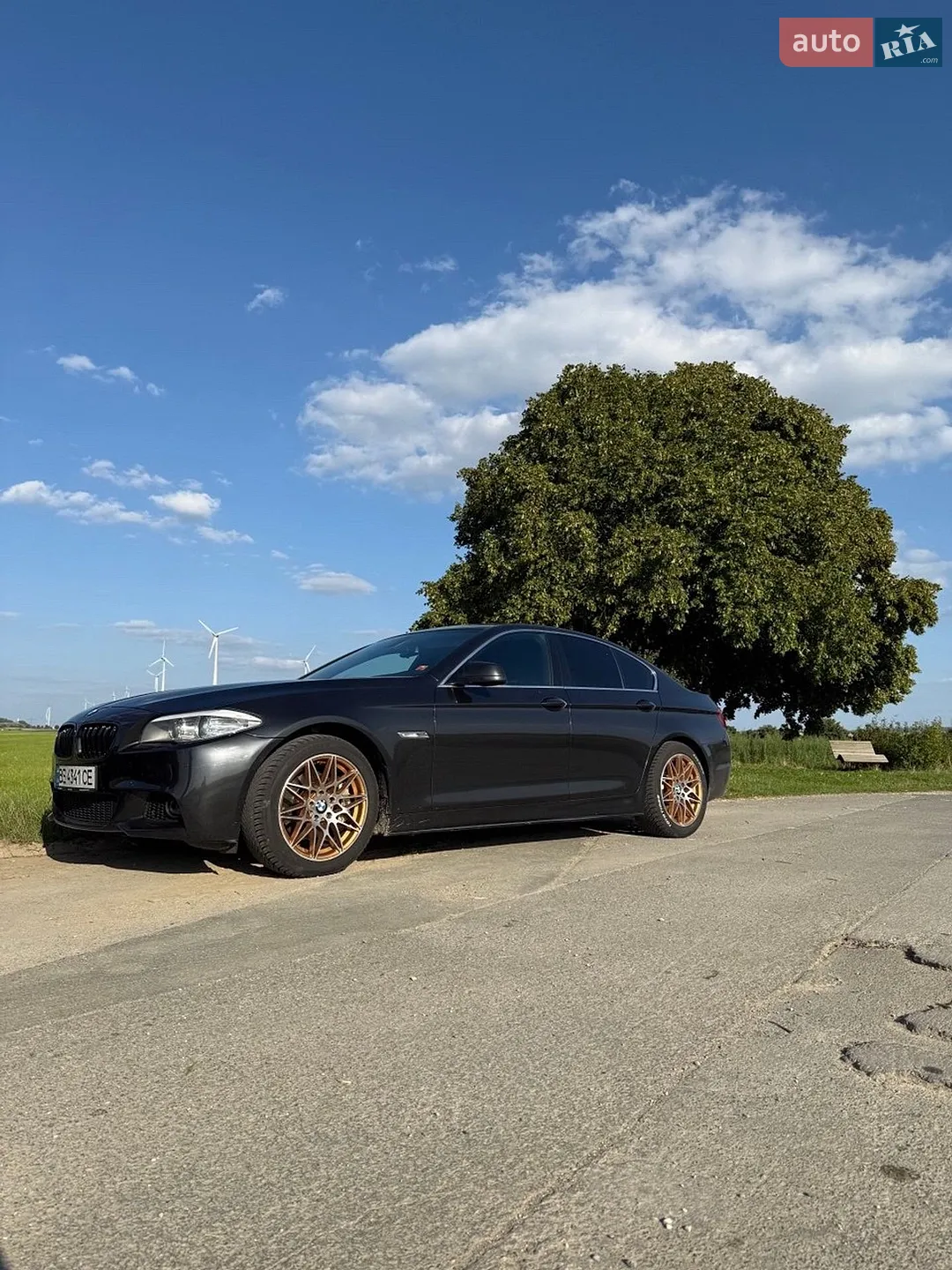 2011 BMW 5er - мініатюра 2