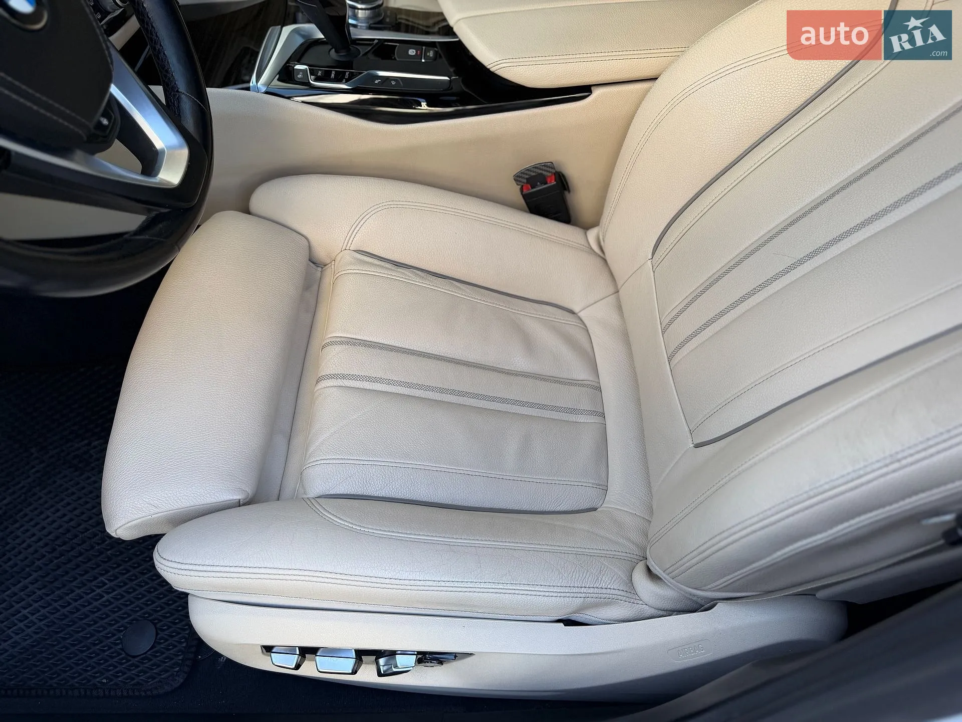 2017 BMW 5er - мініатюра 31