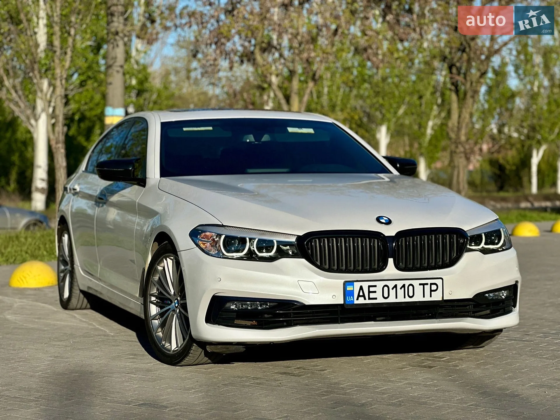 2017 BMW 5er - мініатюра 2