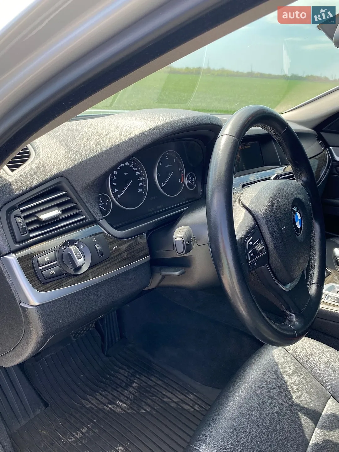 2015 BMW 5er - мініатюра 22