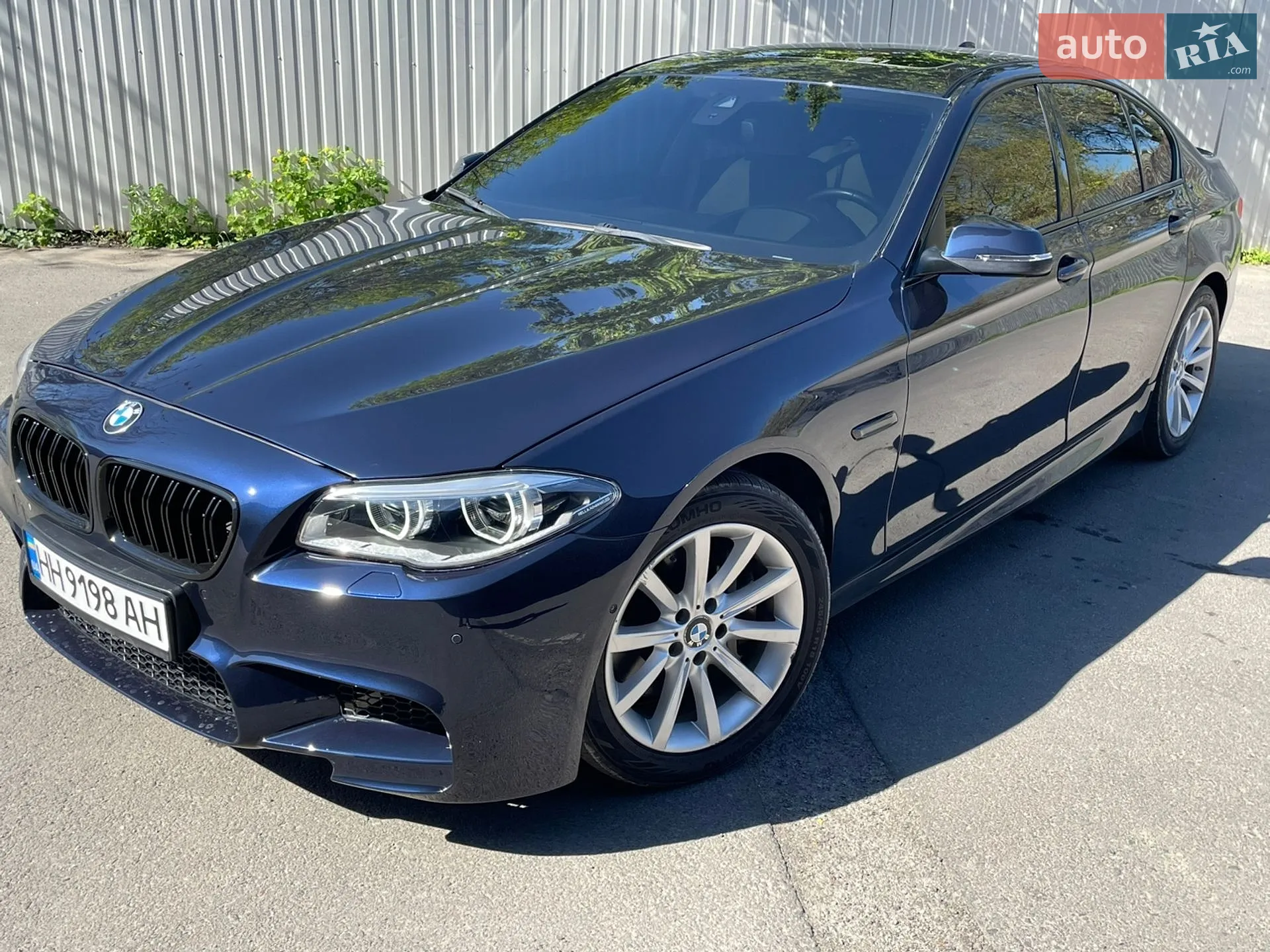 2013 BMW 5er - мініатюра 2