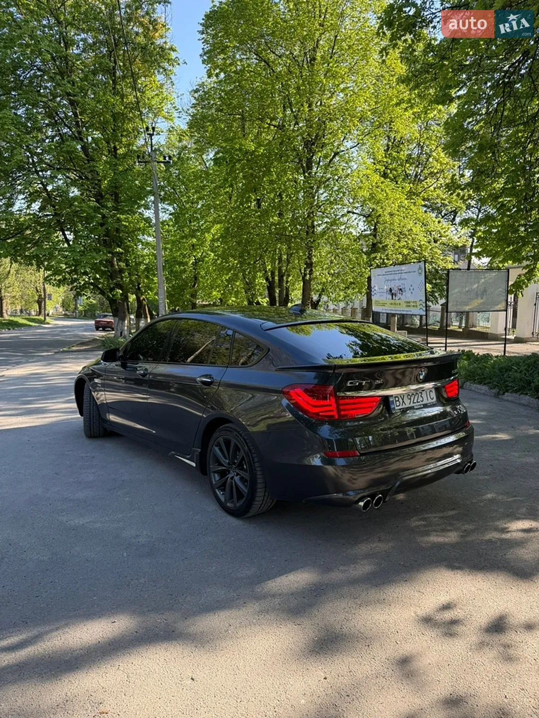 2011 BMW 5er - мініатюра 4