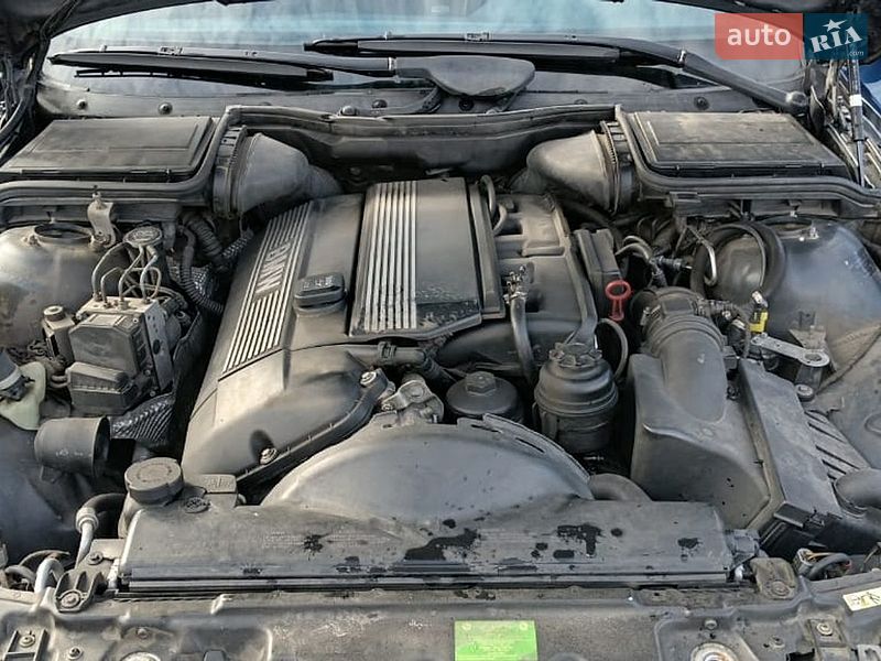 Седан BMW 5 Series 2001 в Кременчуге