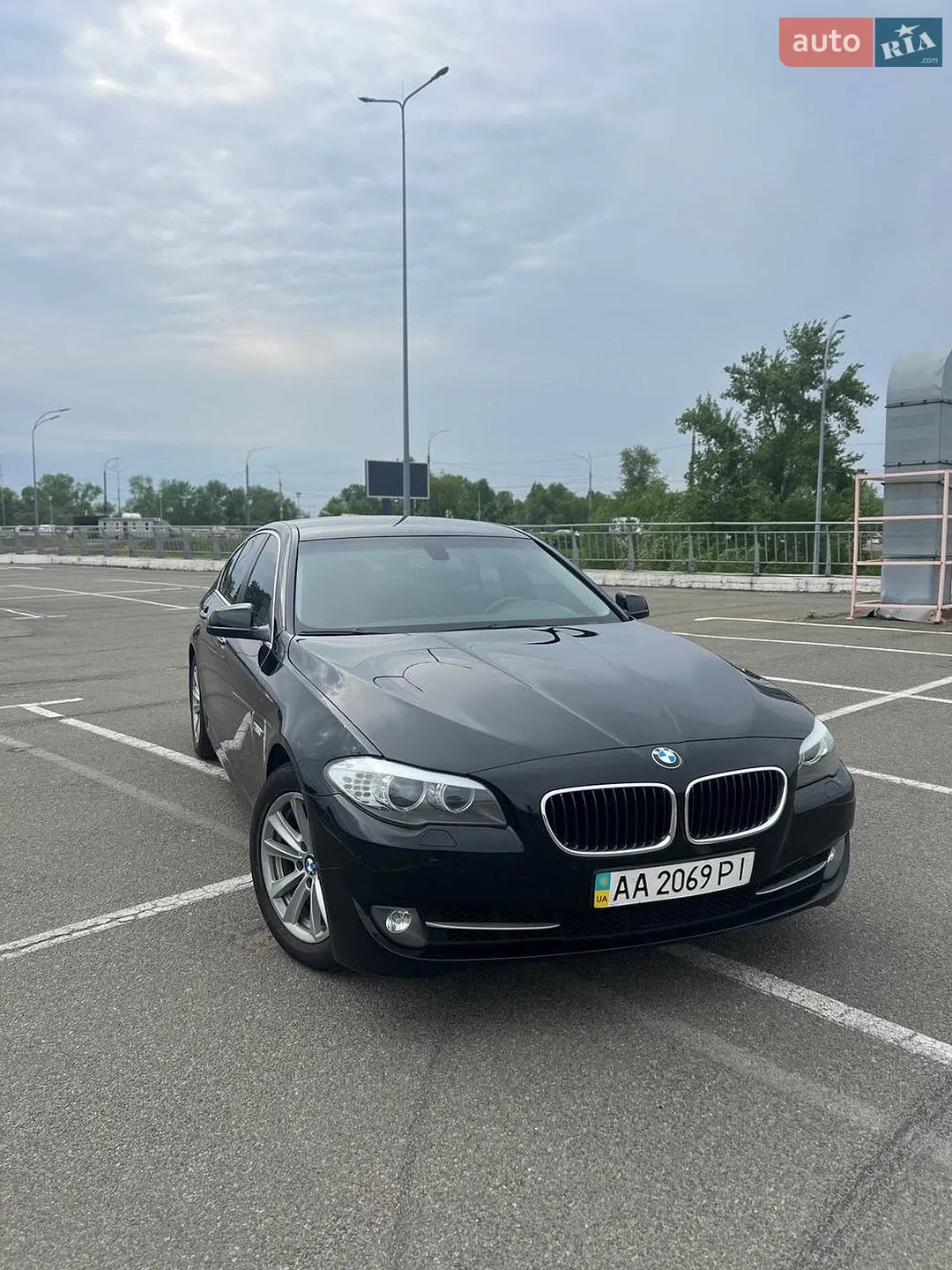 2013 BMW 5er - мініатюра 2