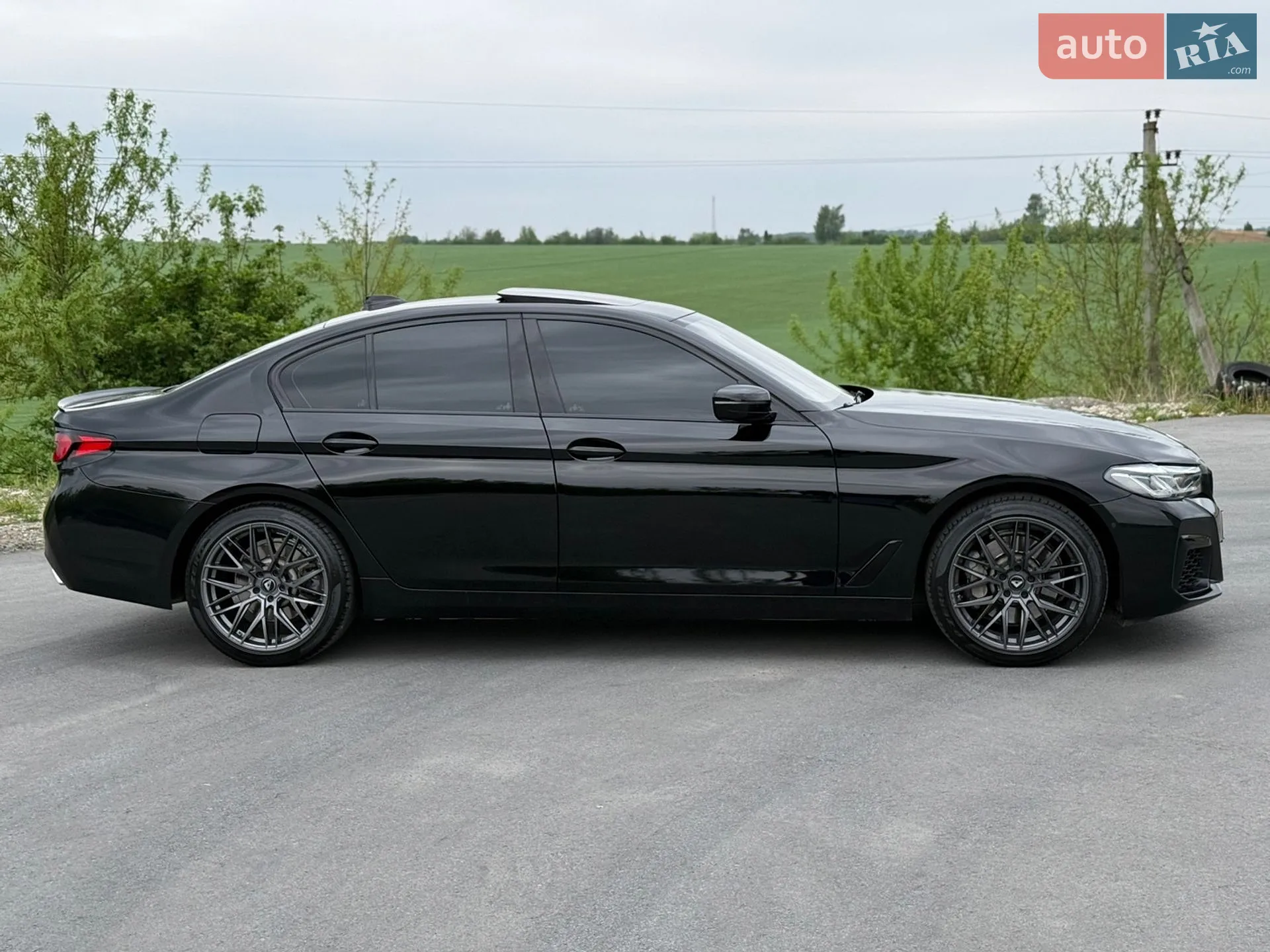2020 BMW 5er - мініатюра 17