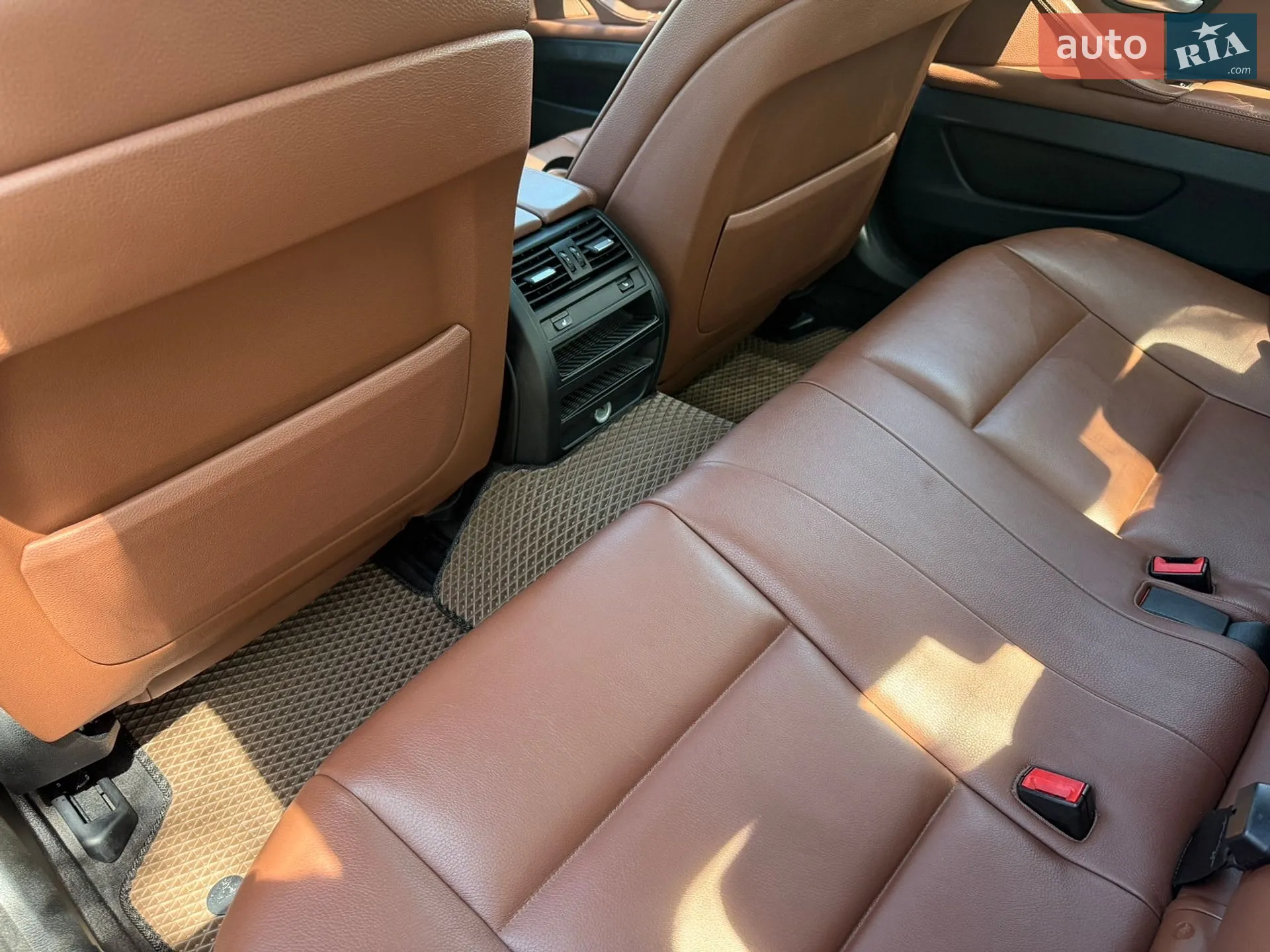 2012 BMW 5er - мініатюра 14