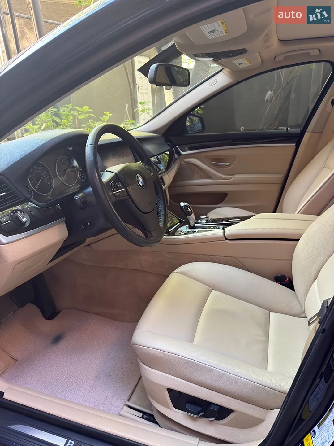 2012 BMW 5er - мініатюра 13