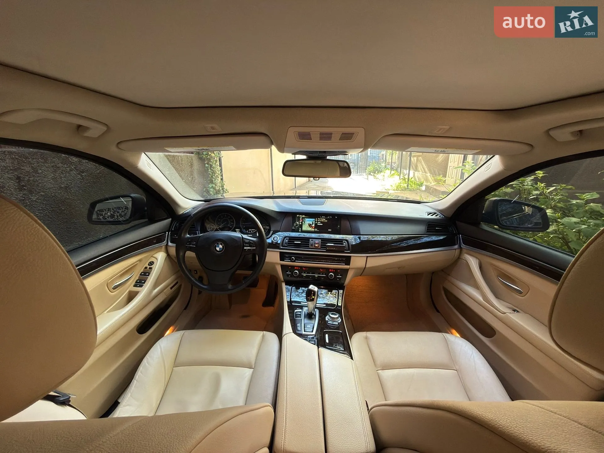 2012 BMW 5er - мініатюра 26