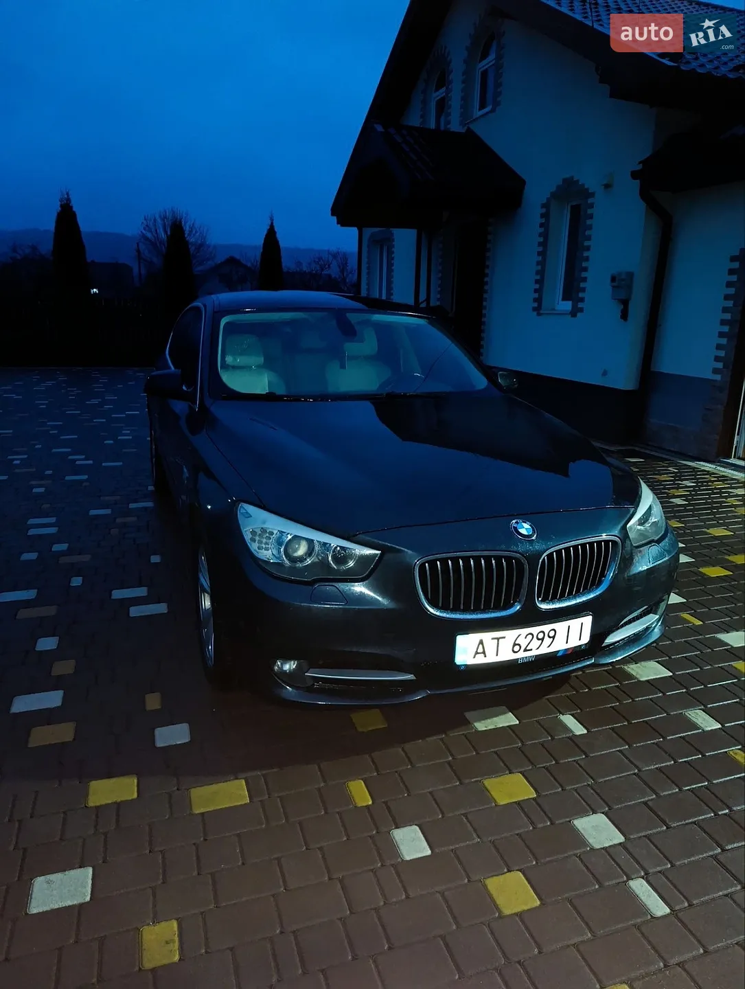 2010 BMW 5er - мініатюра 3