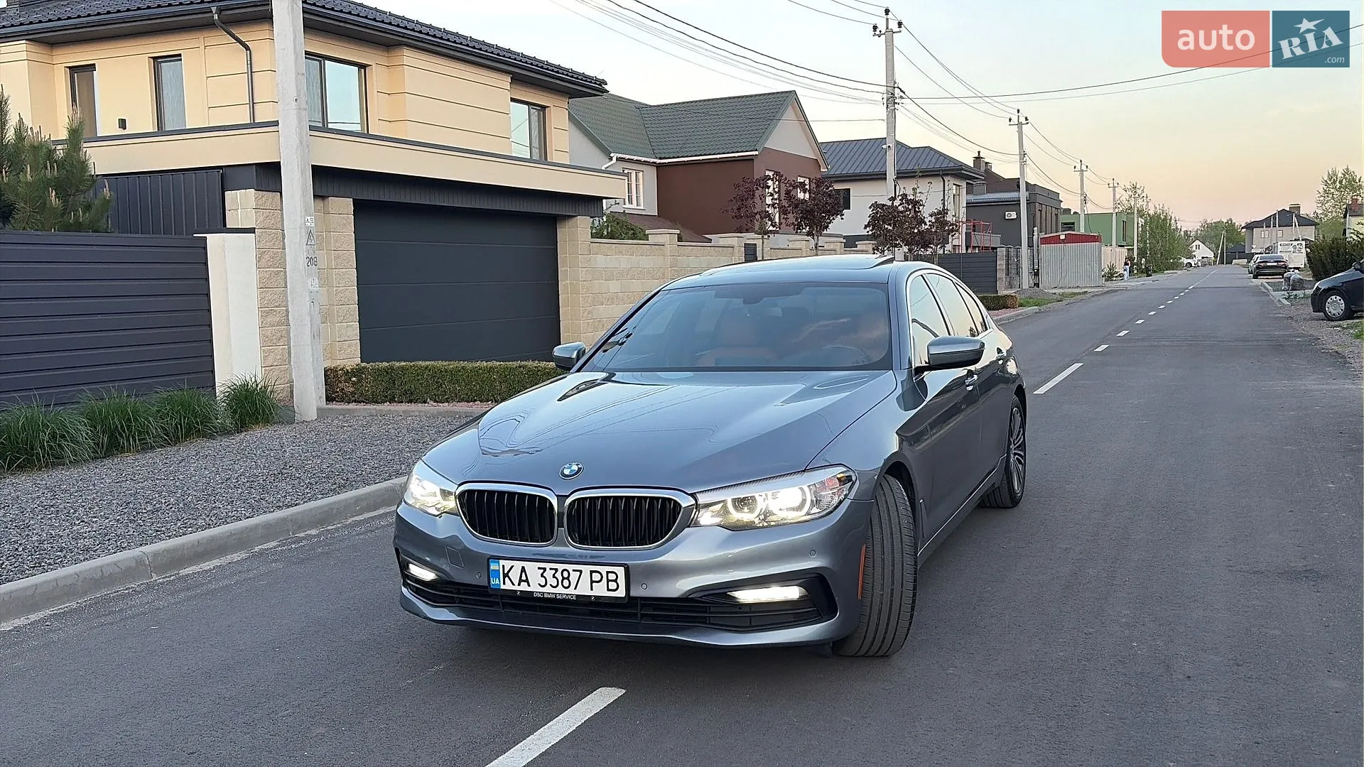 2017 BMW 5er - мініатюра 2