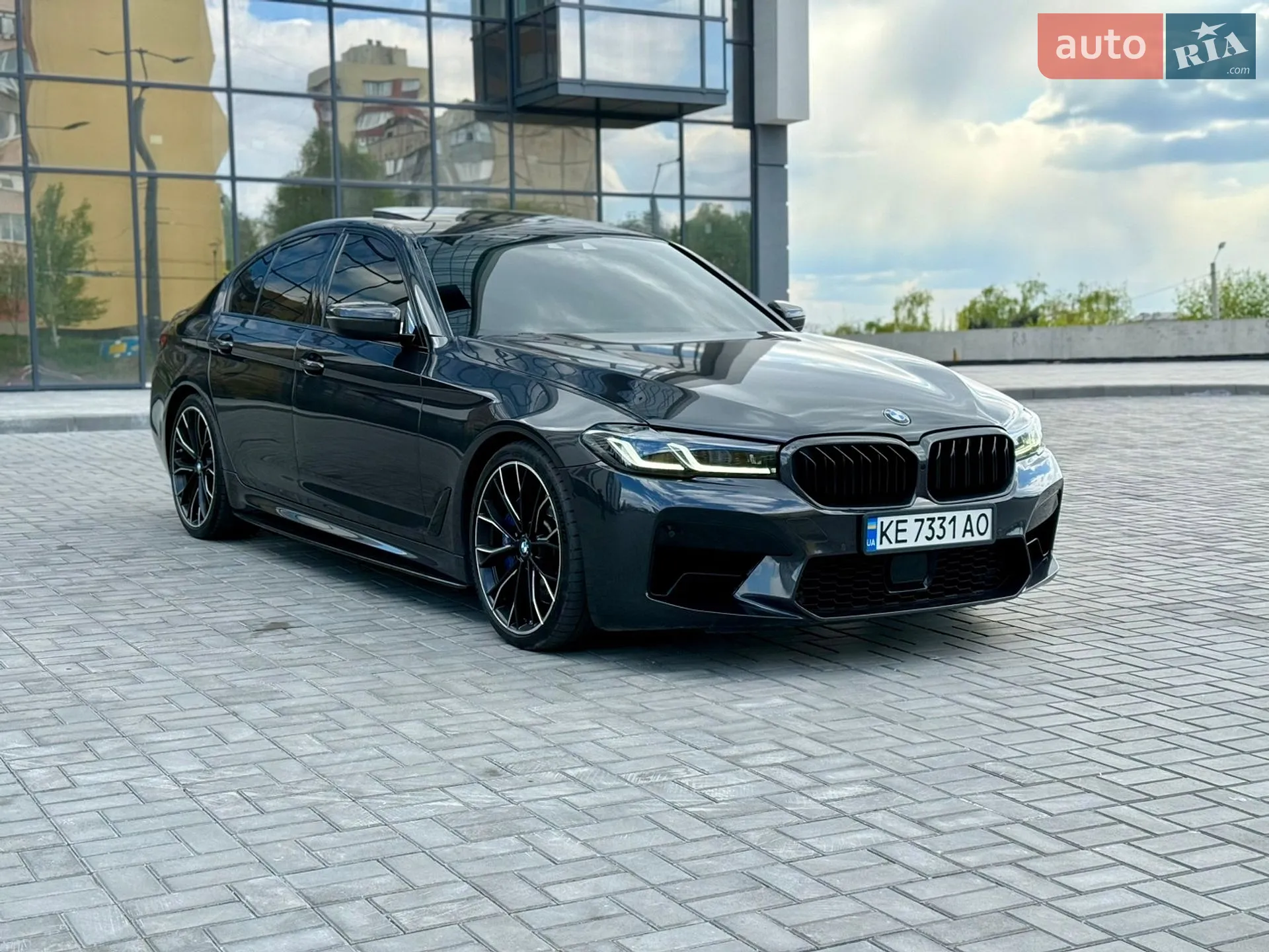 2017 BMW 5er - мініатюра 15