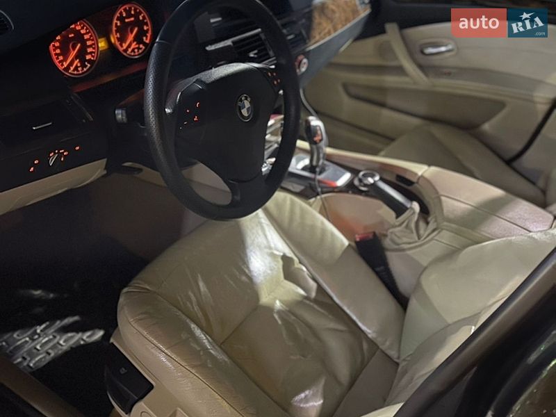 Седан BMW 5 Series 2007 в Львове
