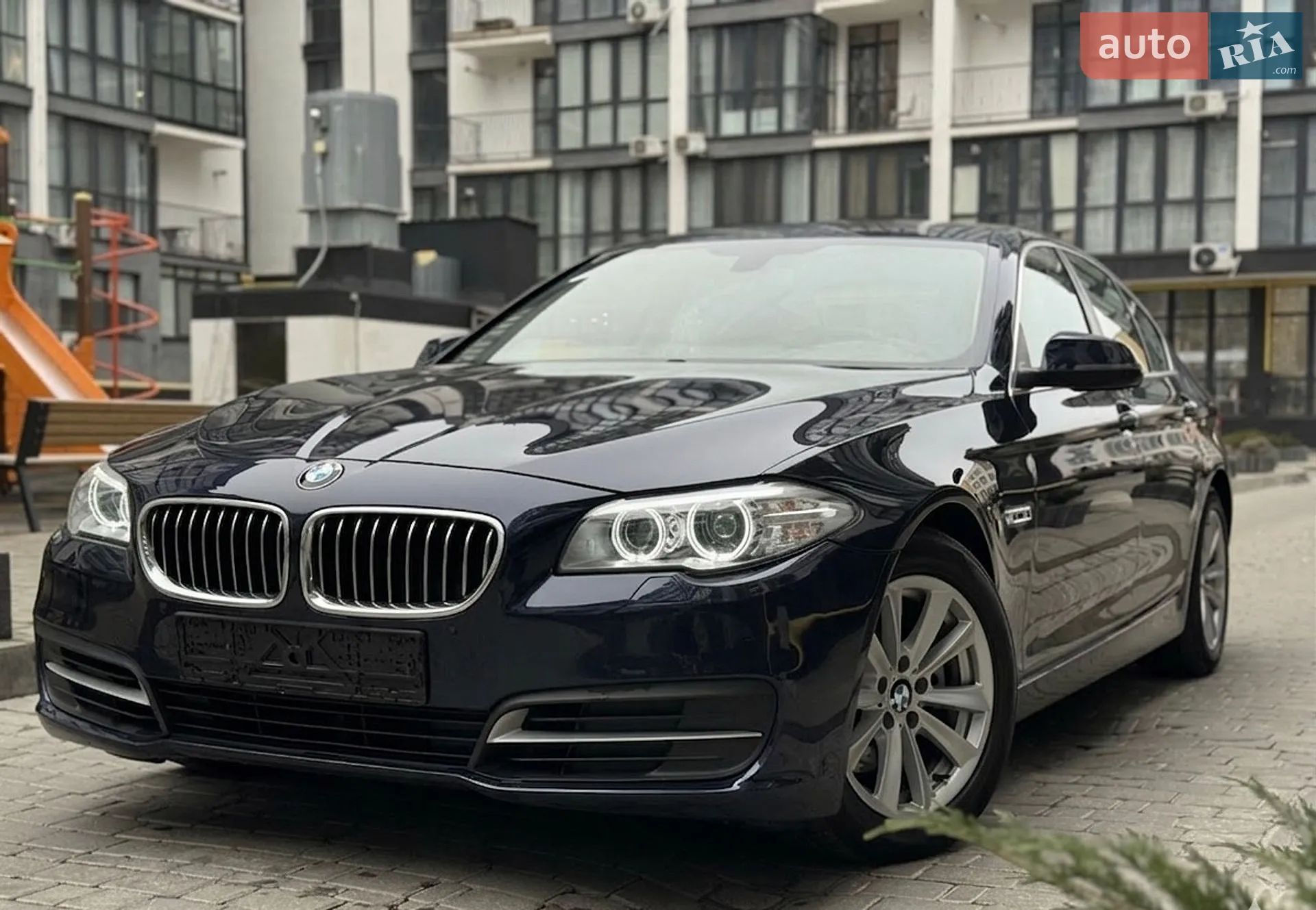 2014 BMW 5er - мініатюра 5