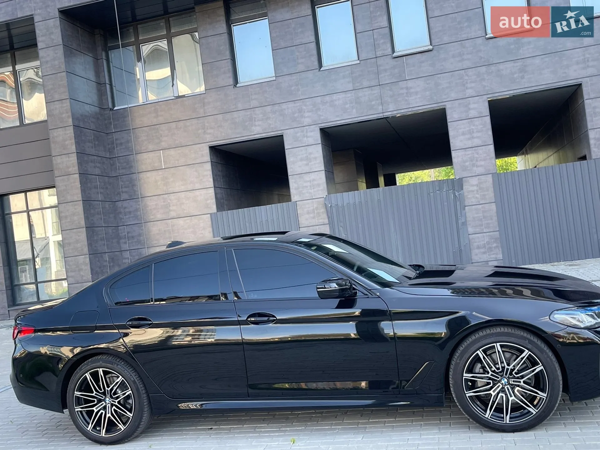 2017 BMW 5er - мініатюра 32
