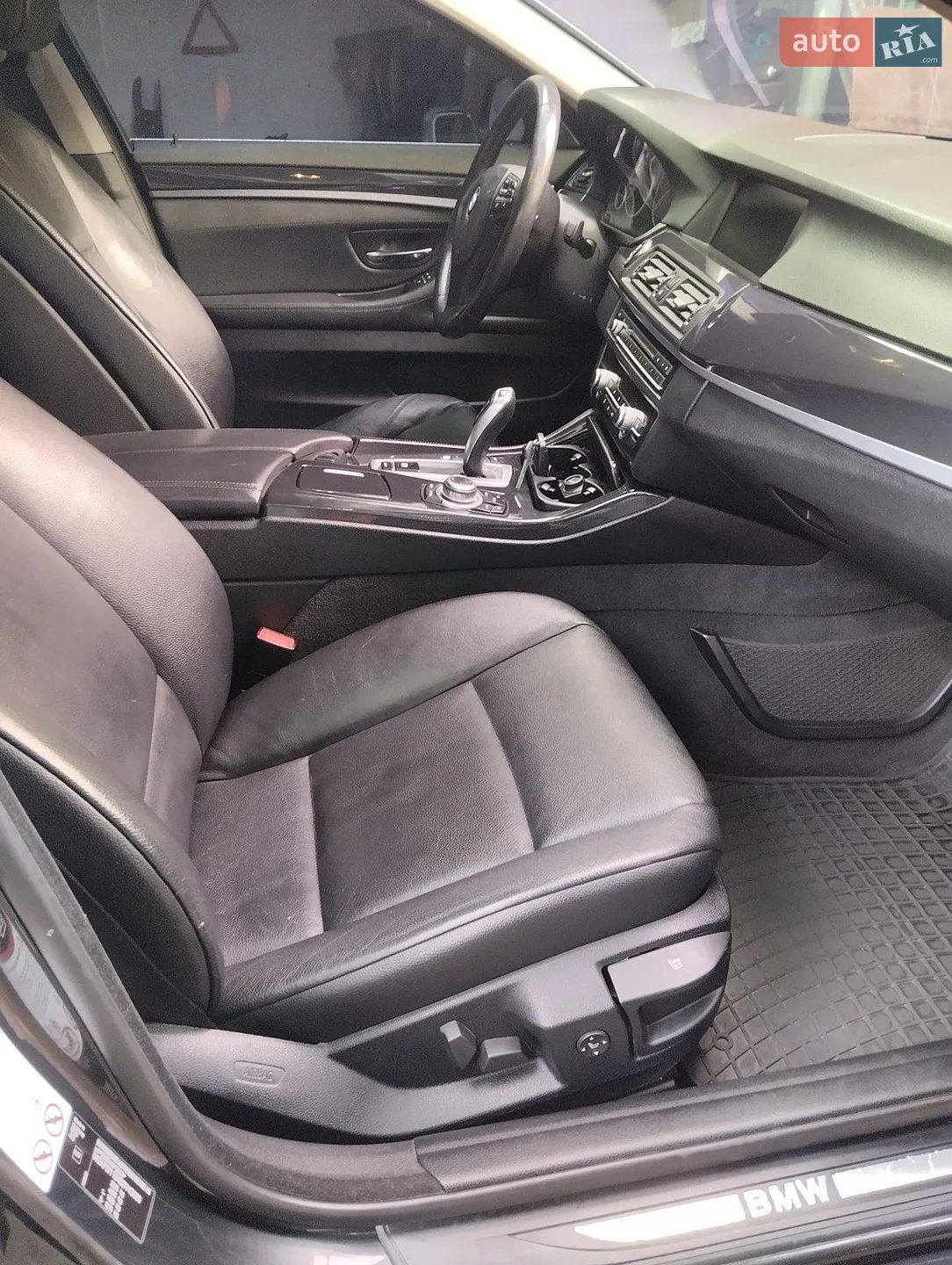 2012 BMW 5er - мініатюра 4