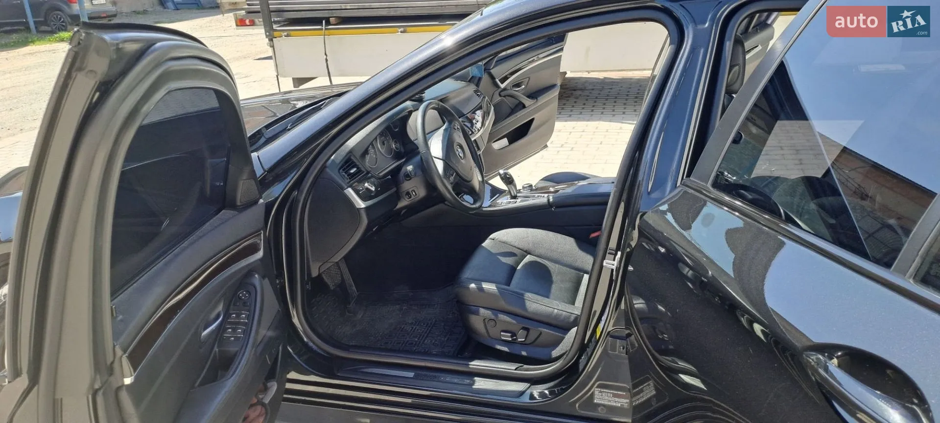 2013 BMW 5er - мініатюра 16