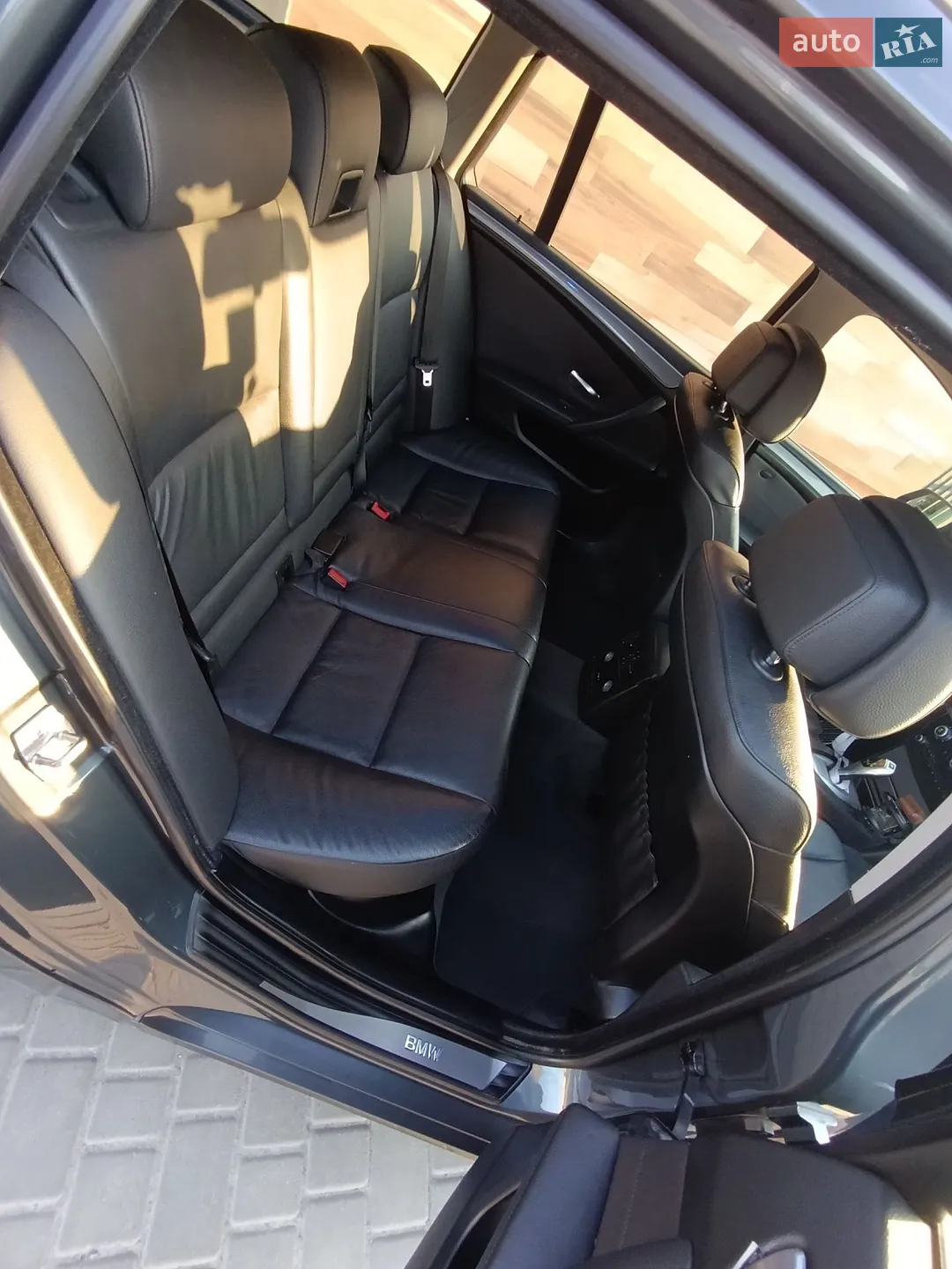 2010 BMW 5er - мініатюра 8