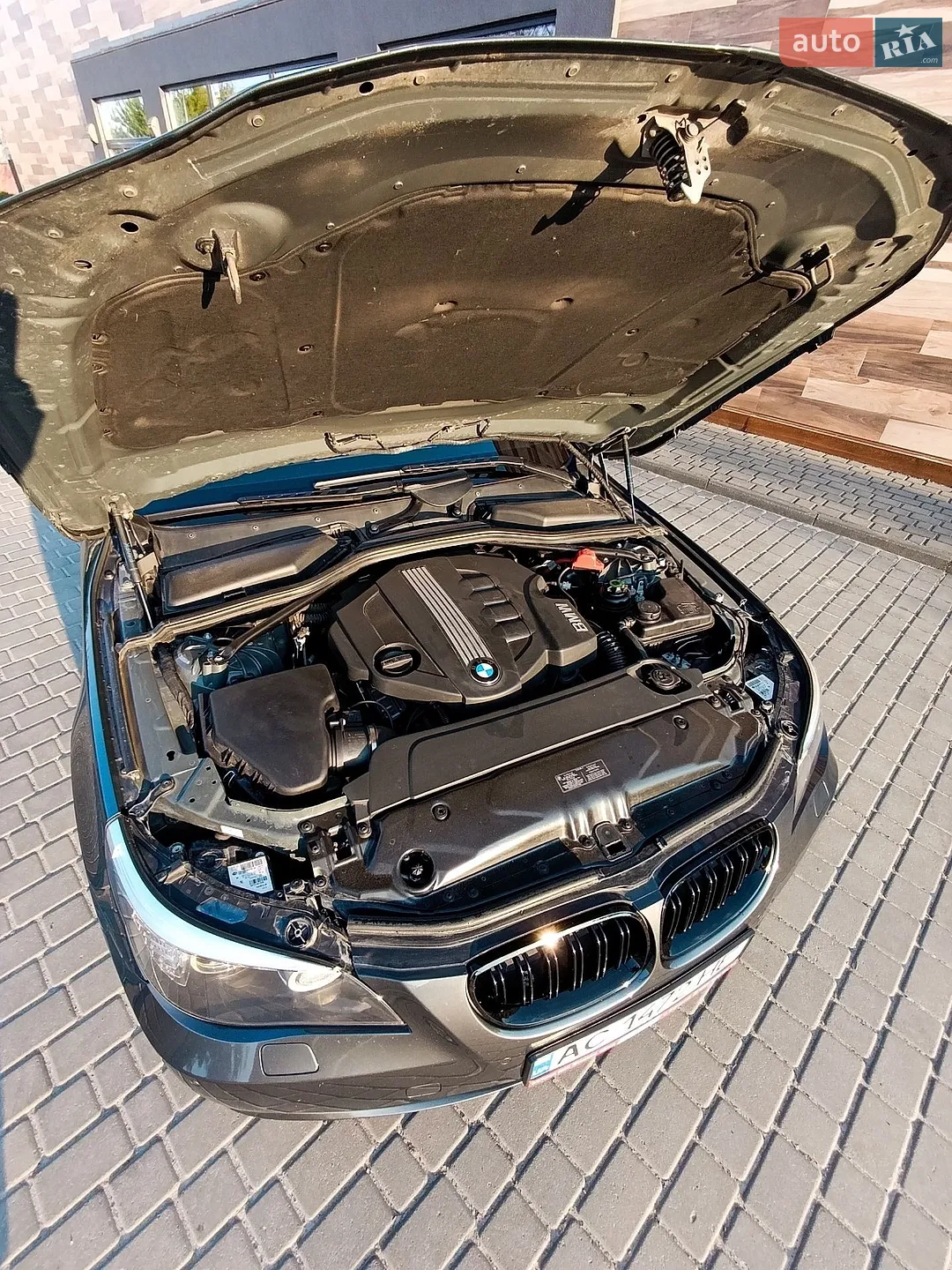 2010 BMW 5er - мініатюра 5