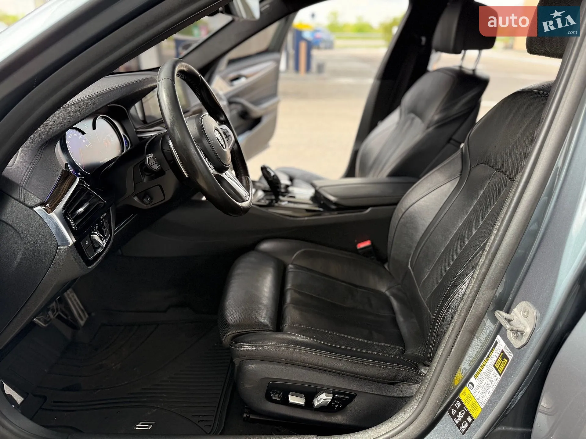 2017 BMW 5er - мініатюра 22