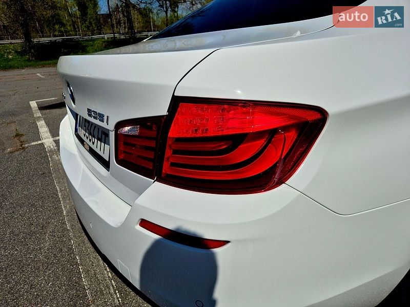 Седан BMW 5 Series 2013 в Киеве
