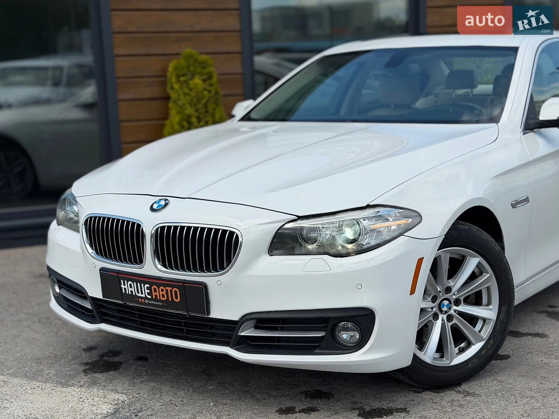 2014 BMW 5er - мініатюра 4