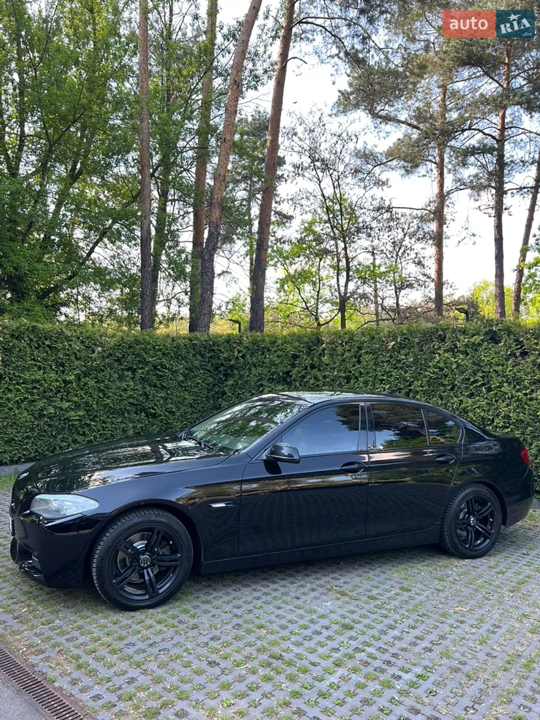 2011 BMW 5er - мініатюра 3