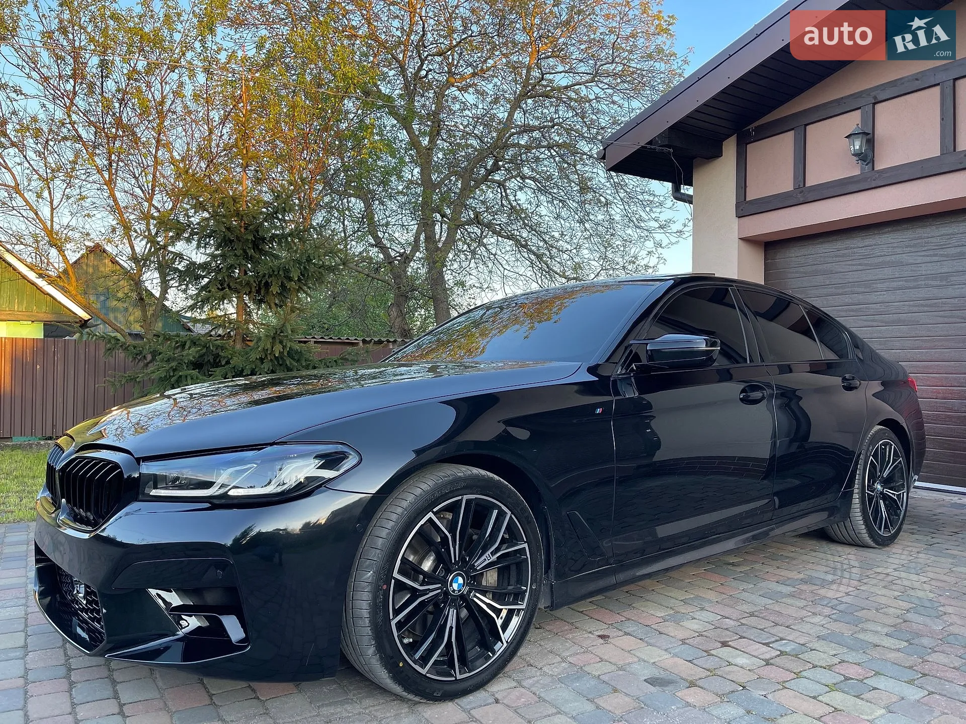 2017 BMW 5er - мініатюра 16